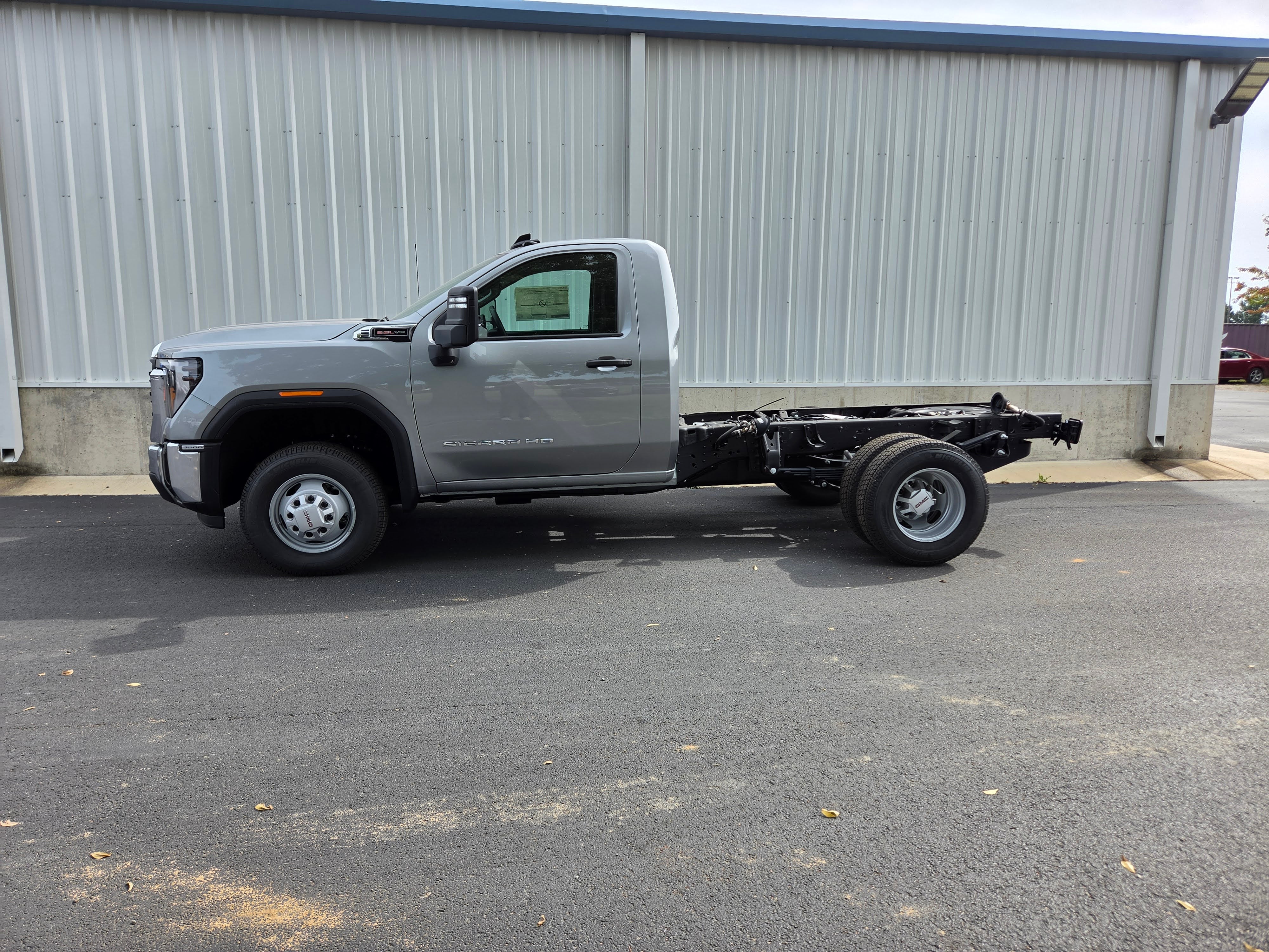 2026 GMC Sierra 3500 HD Chassis Cab Pro