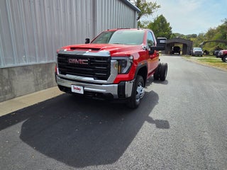 2026 GMC Sierra 3500 HD Chassis Cab Pro