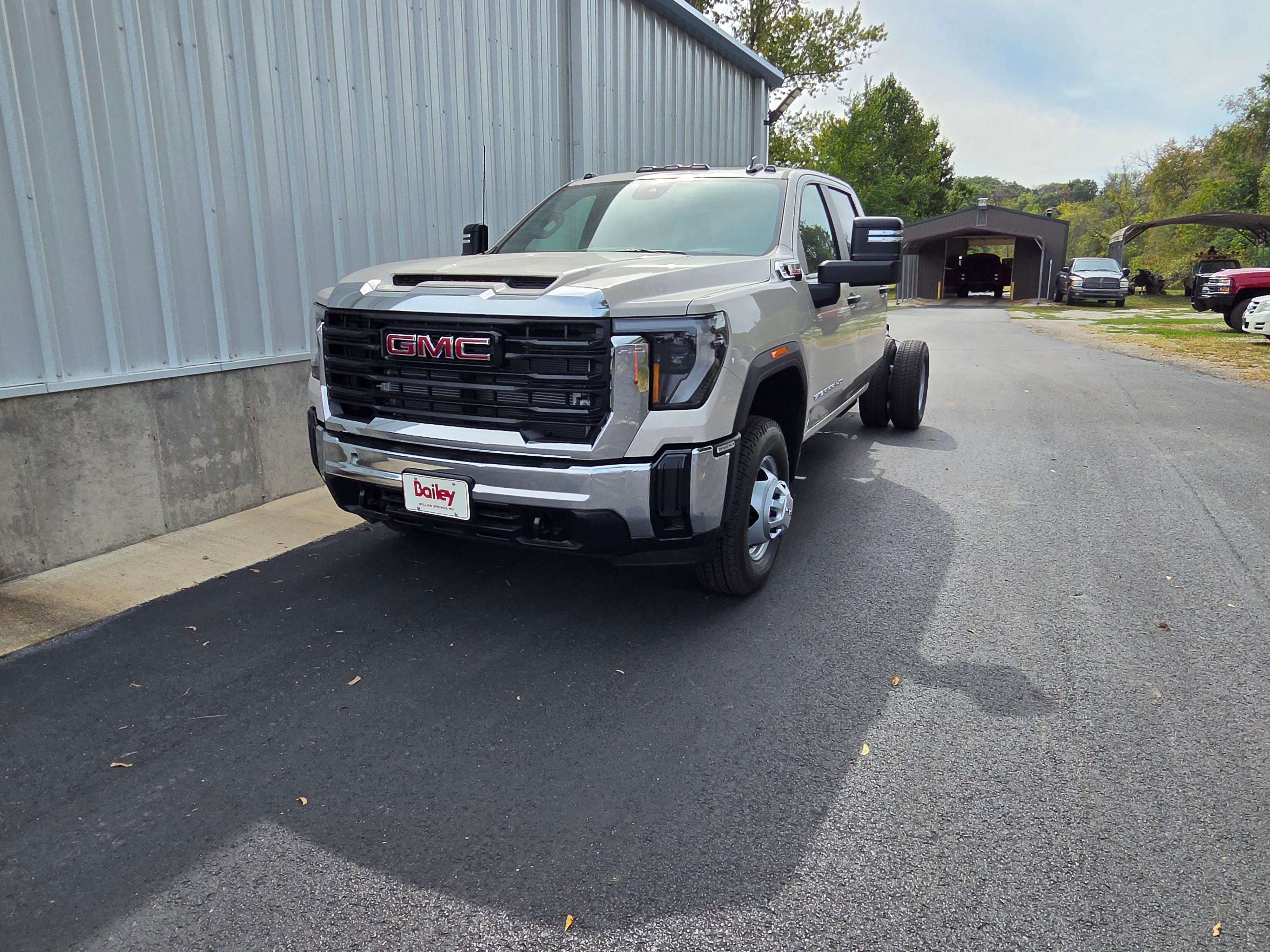2026 GMC Sierra 3500 HD Chassis Cab Pro