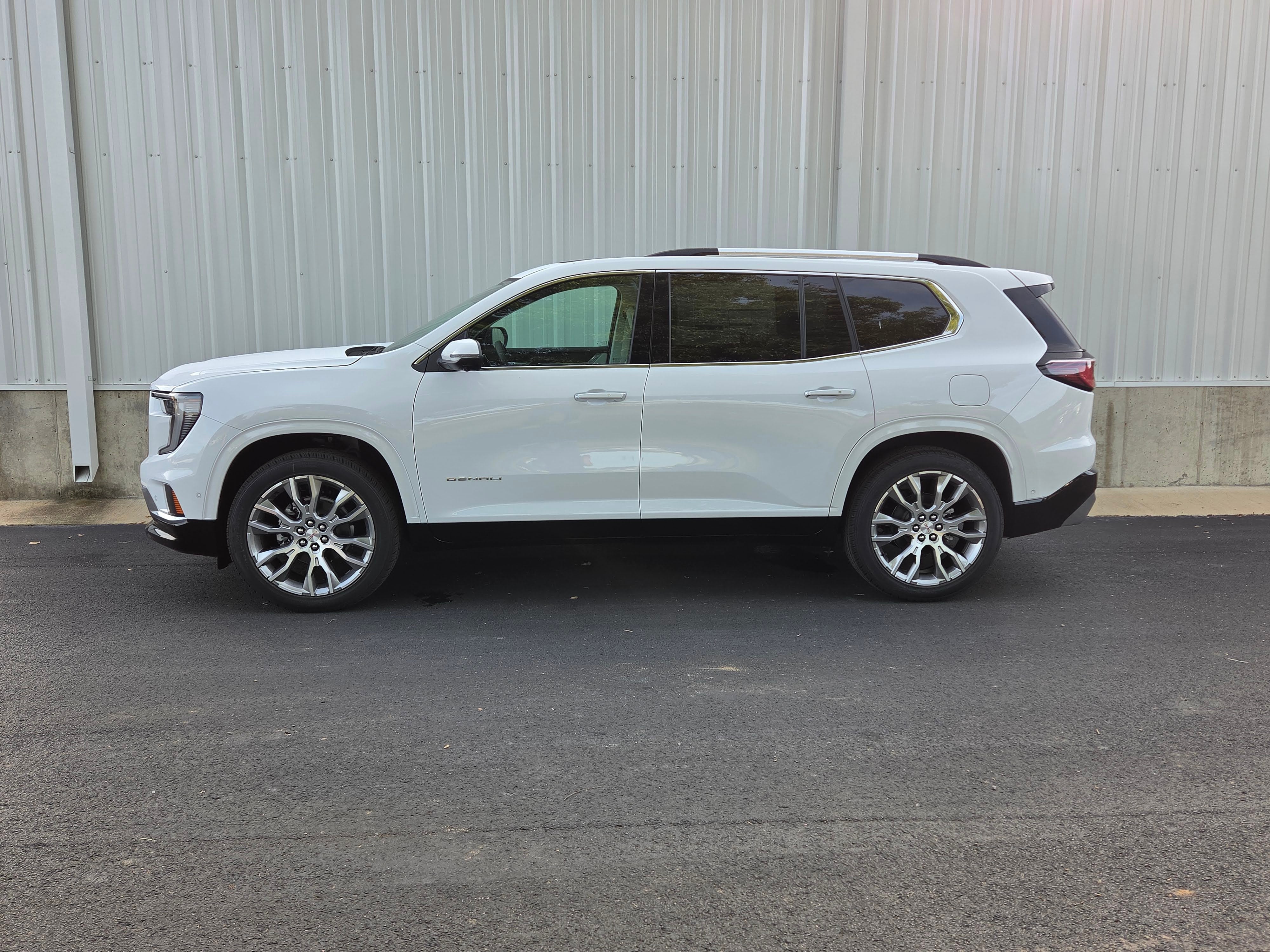 2027 GMC Acadia Denali
