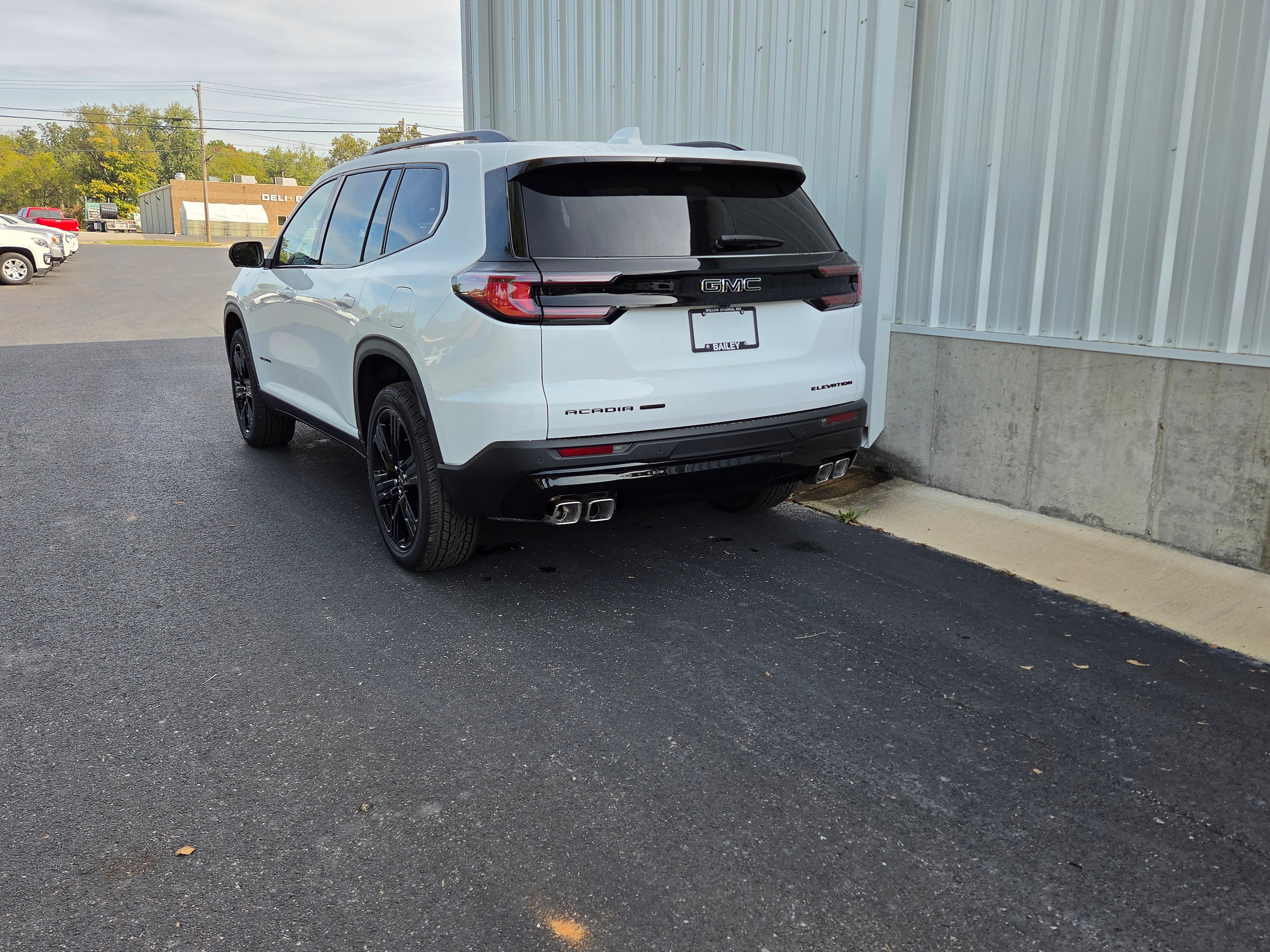 2026 GMC Acadia Elevation