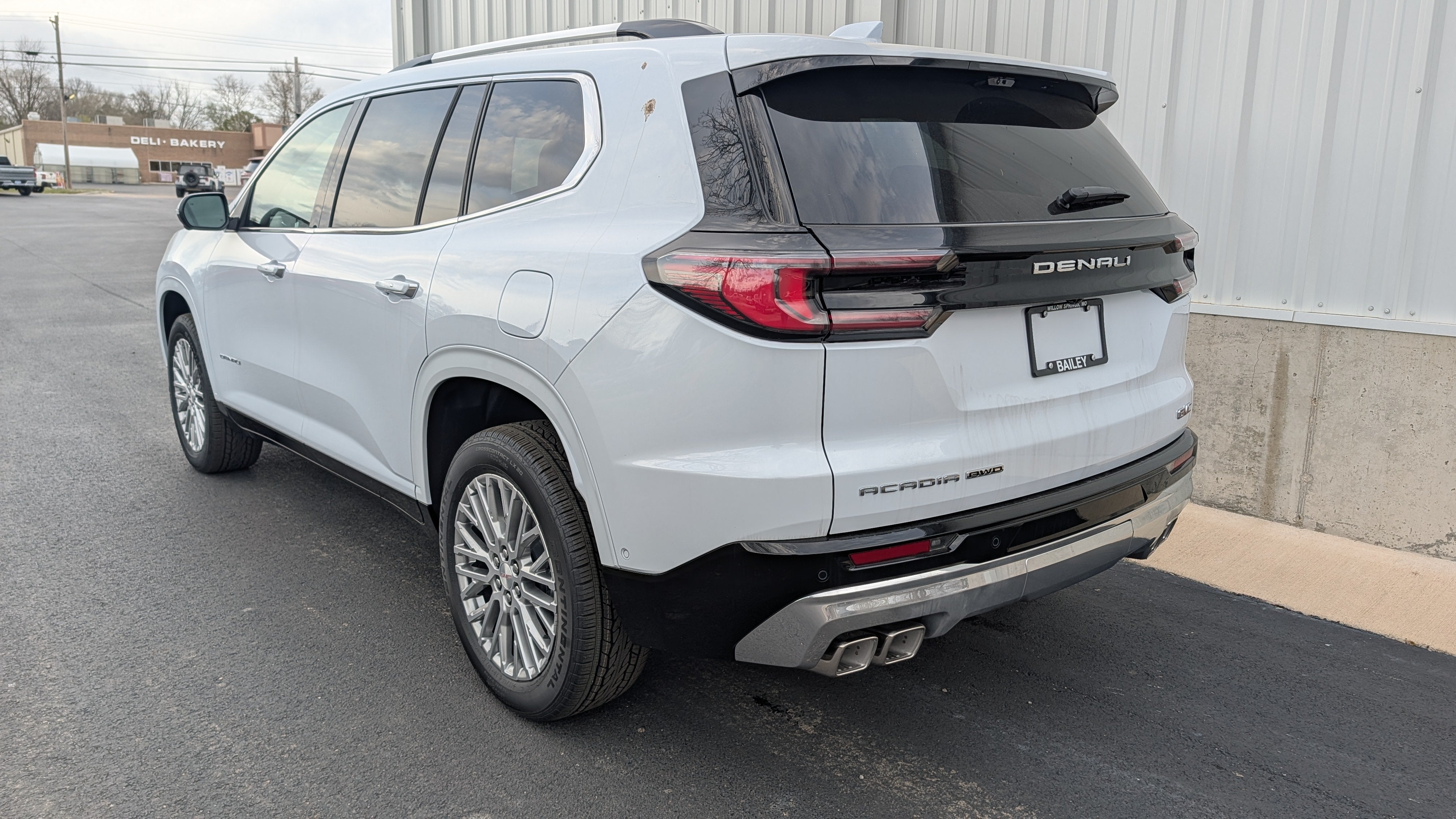 2026 GMC Acadia Denali