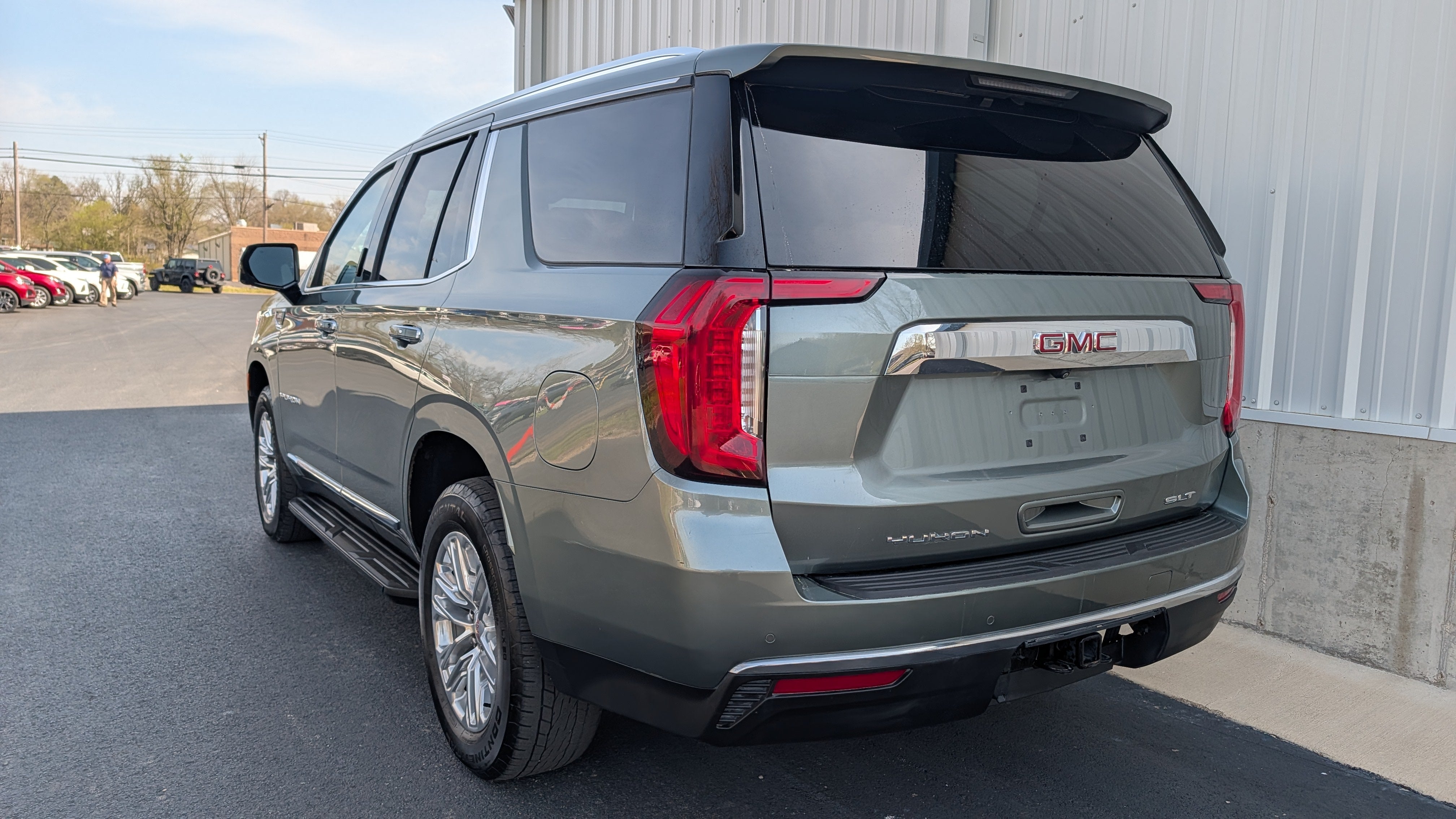2024 GMC Yukon SLT