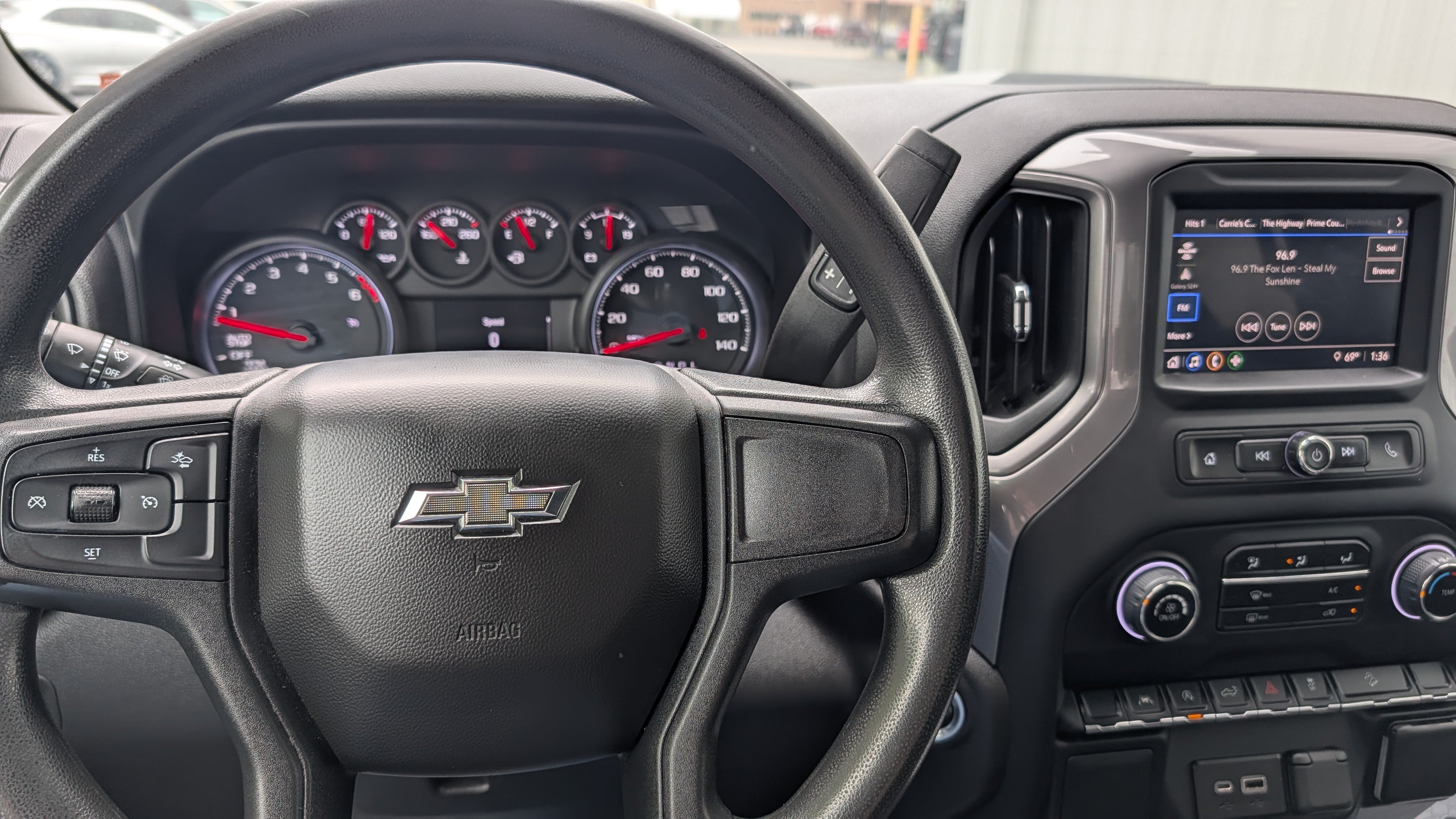 2022 Chevrolet Silverado 1500 Custom Trail Boss