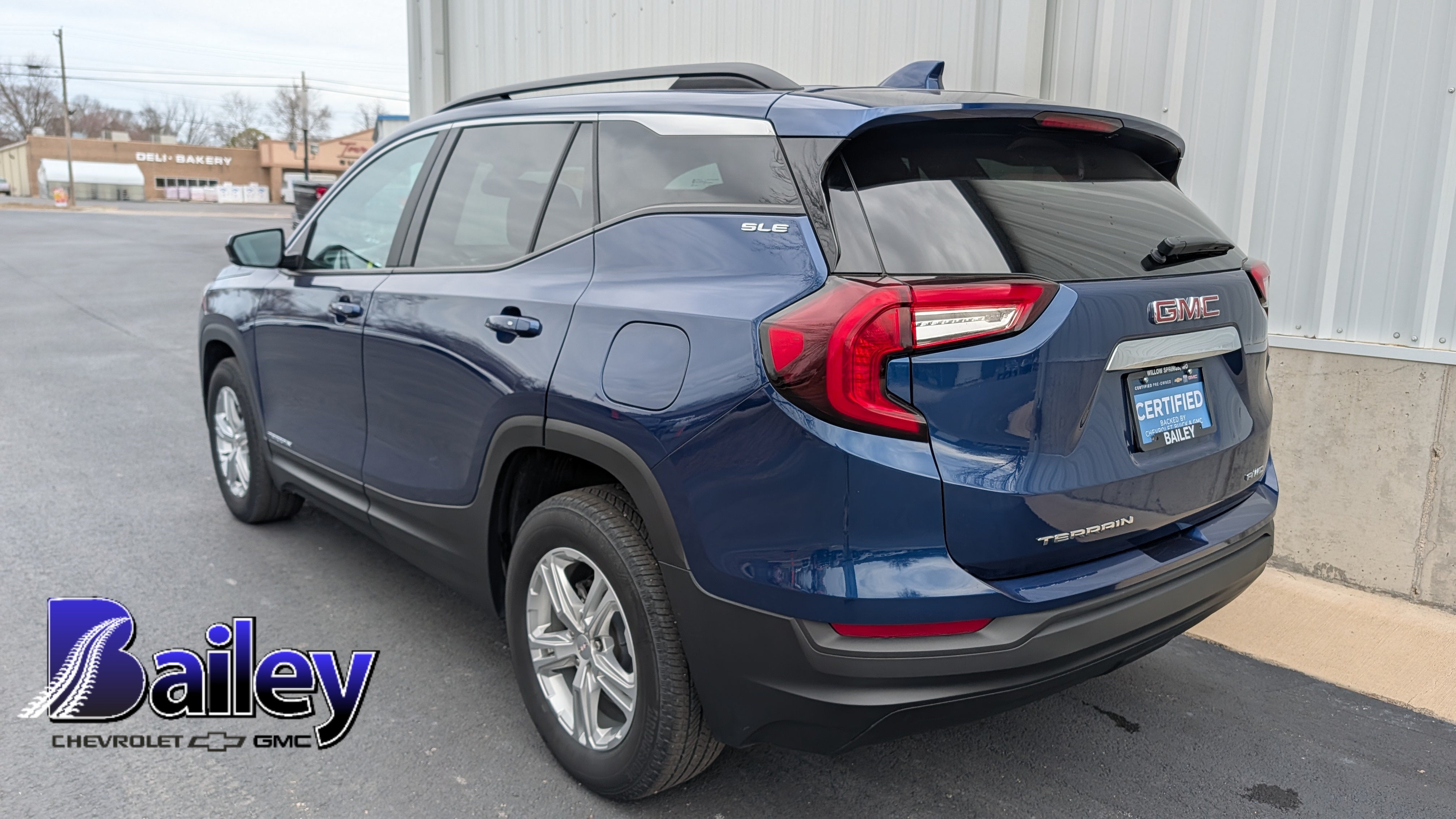 2022 GMC Terrain SLE