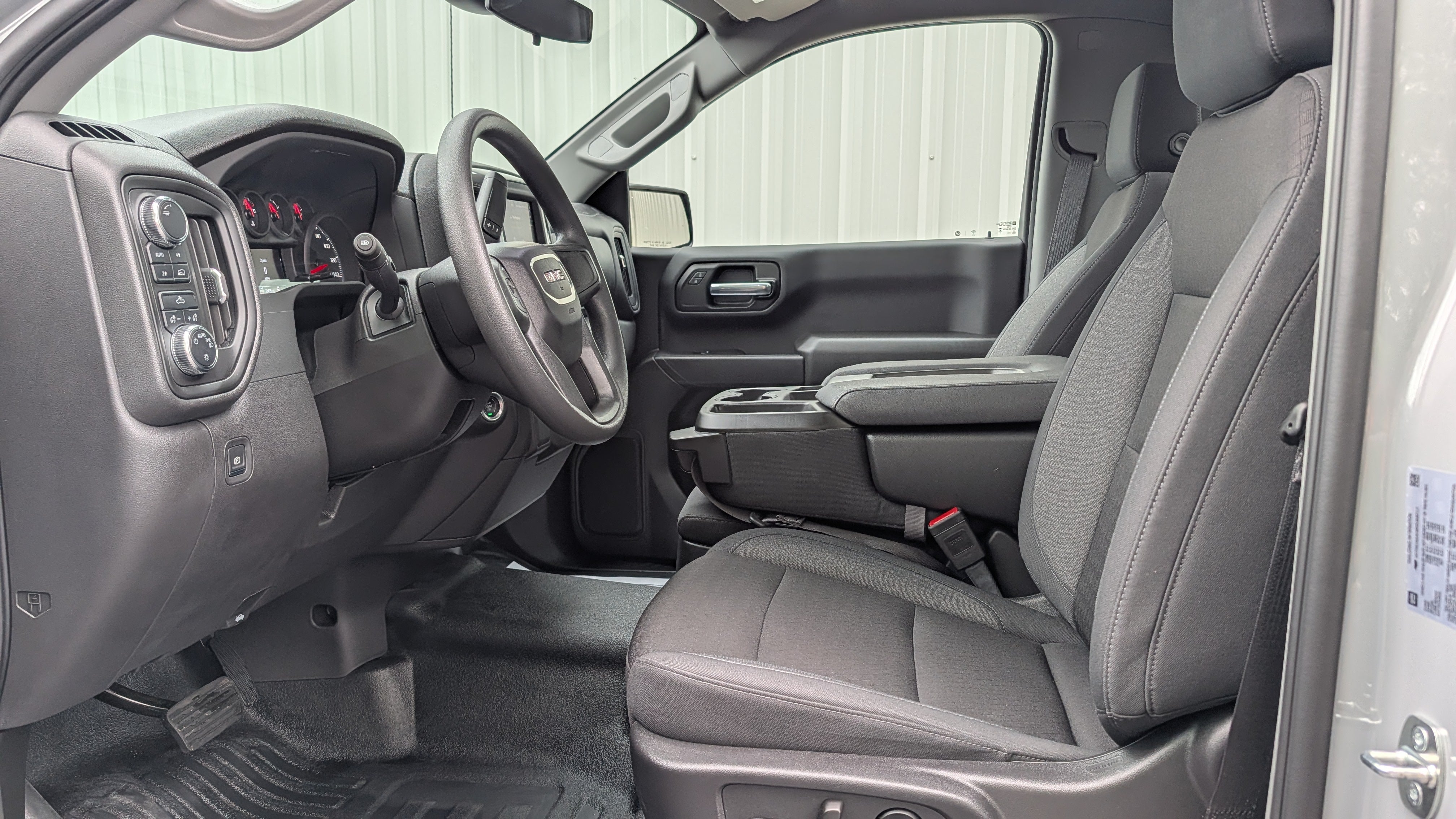 2024 GMC Sierra 1500 Pro