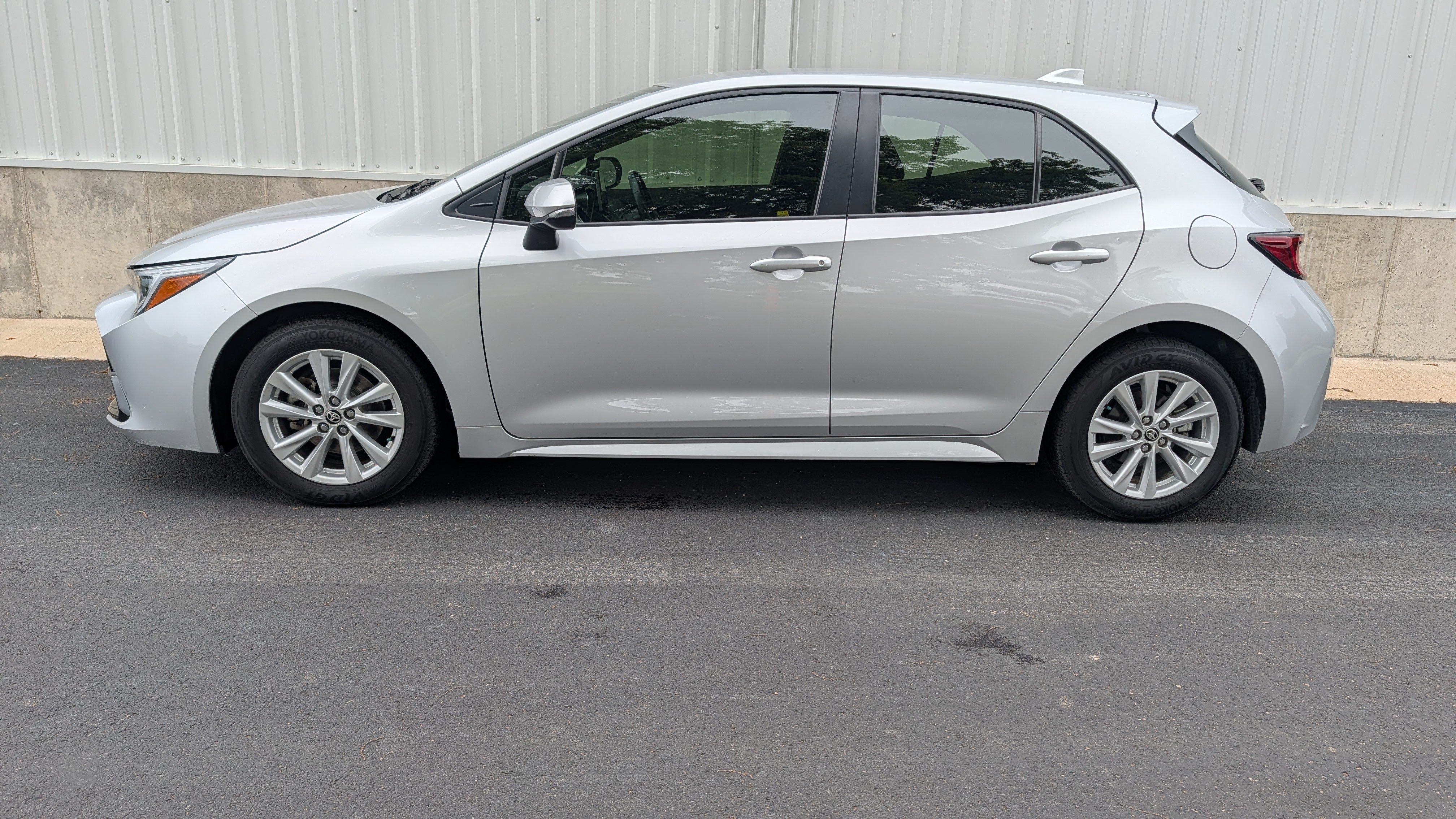 2024 Toyota Corolla Hatchback SE